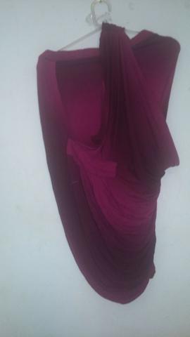 Vestido tubinho com alça lateral