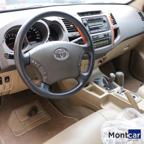 HILUX SW4 2009/2009 4.0 SRV 4X4 V6 24V GASOLINA 4P AUTOMÁTICO - Foto 9