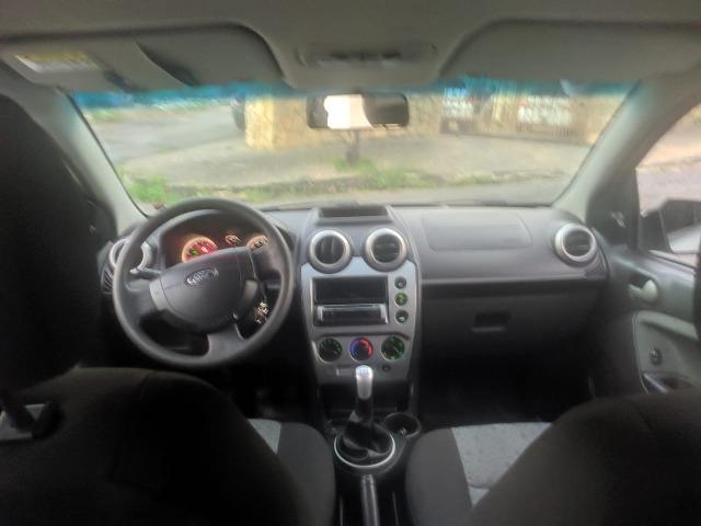 Fiesta Class 1.6 - Completo - Foto 6