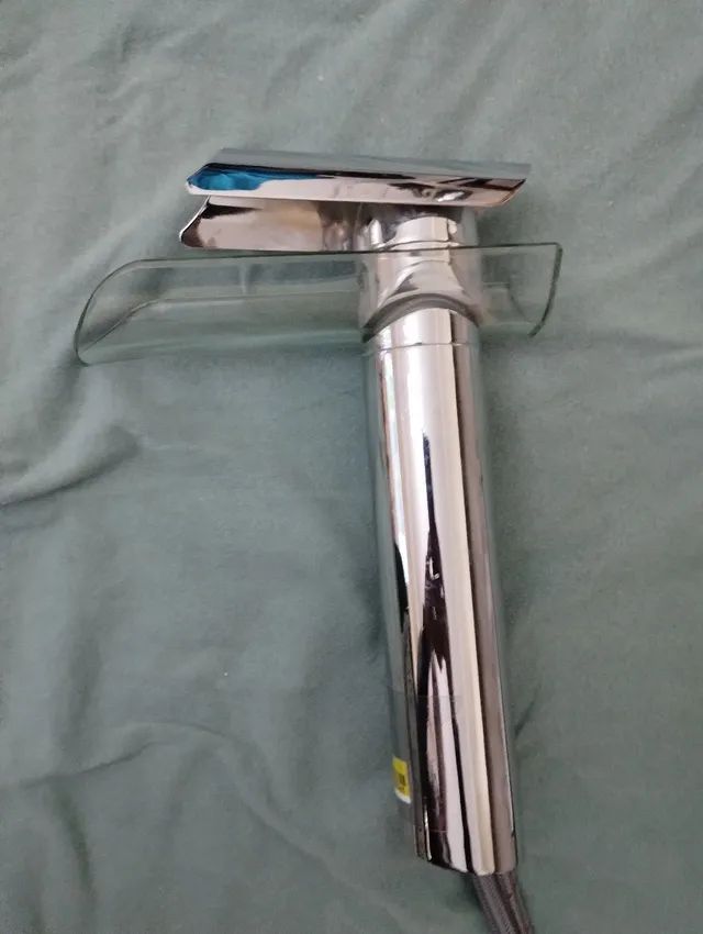 Torneira monocomando bica alta Victoria sensea - Foto 2