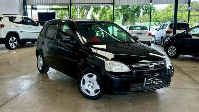 Chevrolet Corsa Hatch 1.4 Mpfi Maxx 8v Flex 4p Manual Dourado Flex 2012  Usado - Interior Carro