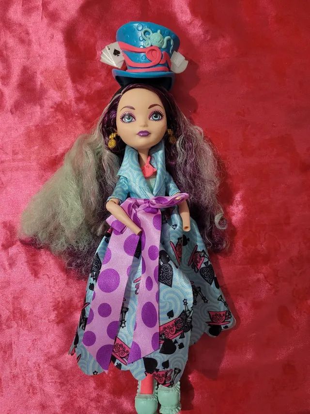 Boneca Colecionável Madeline Hatter Ever After High Original