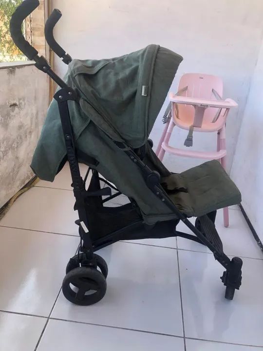 Carrinho de Bebê Verde - Usado - Foto 2