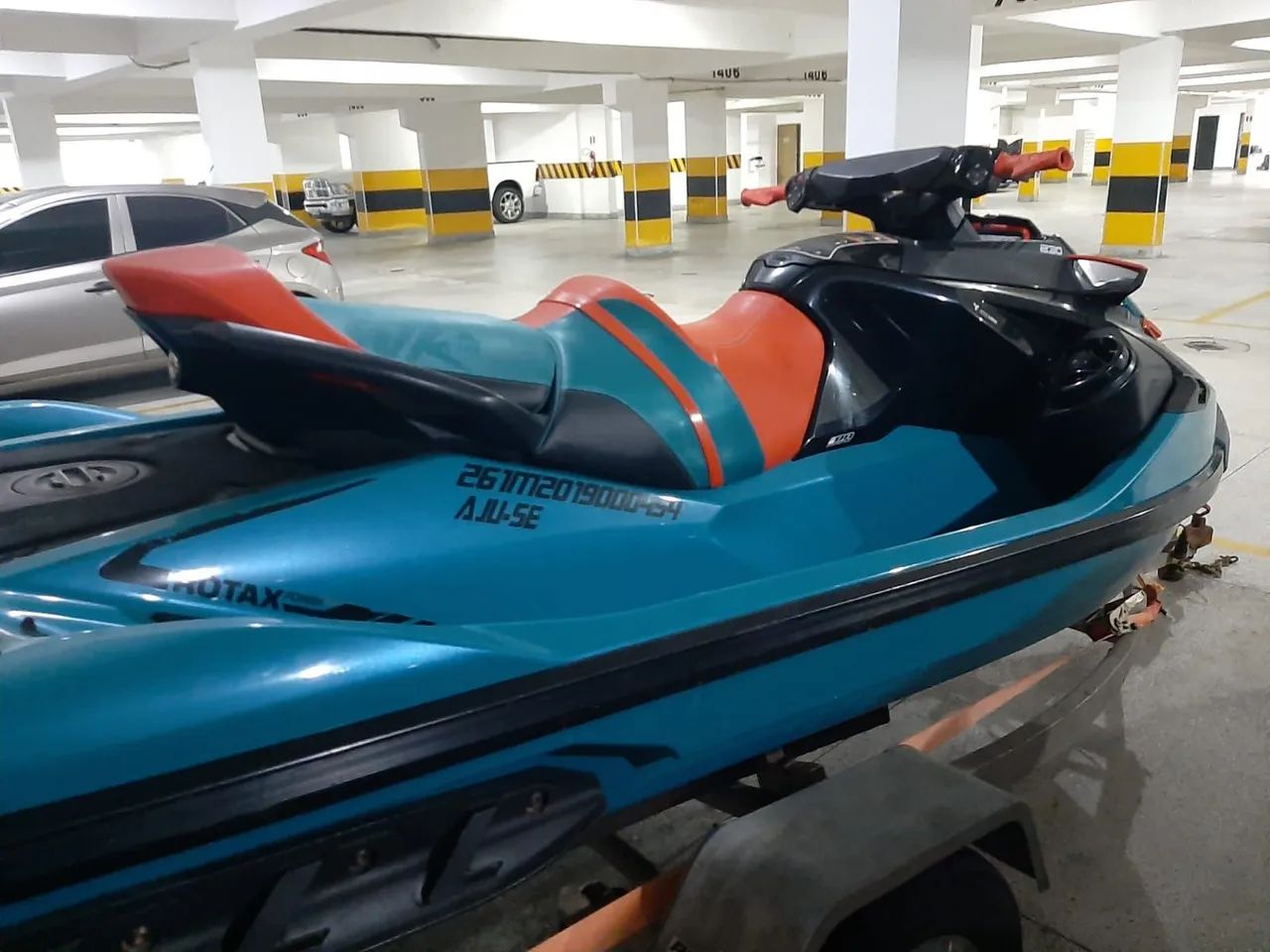 JET SKY SEA DOO 2300 2019 COM CARRETINHA AMBOS EM PERFEITO ESTADO DE CONSERVAÇÃO. - Foto 4