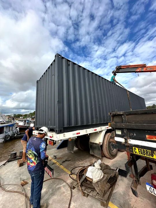 Venda de Containers Marítimos, 40 pés (12 metros)