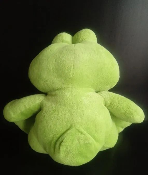 SAPO DE PELÚCIA 28CM - Foto 2