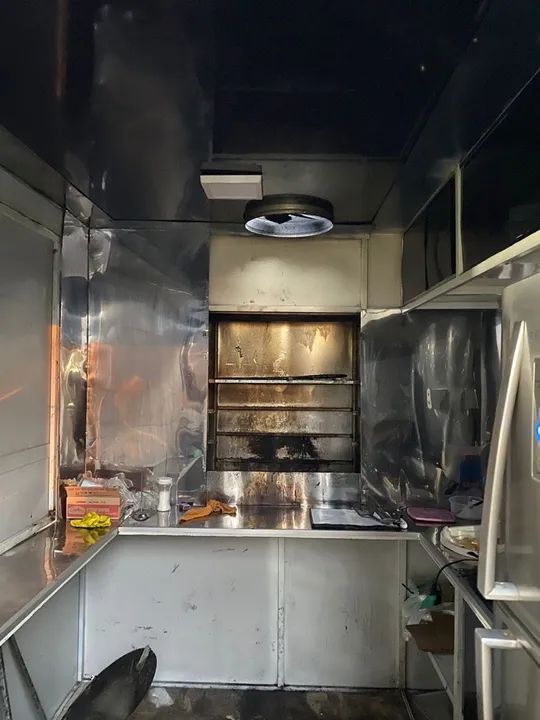 Trailer food truck 2x2,5m em ACM  - Foto 4