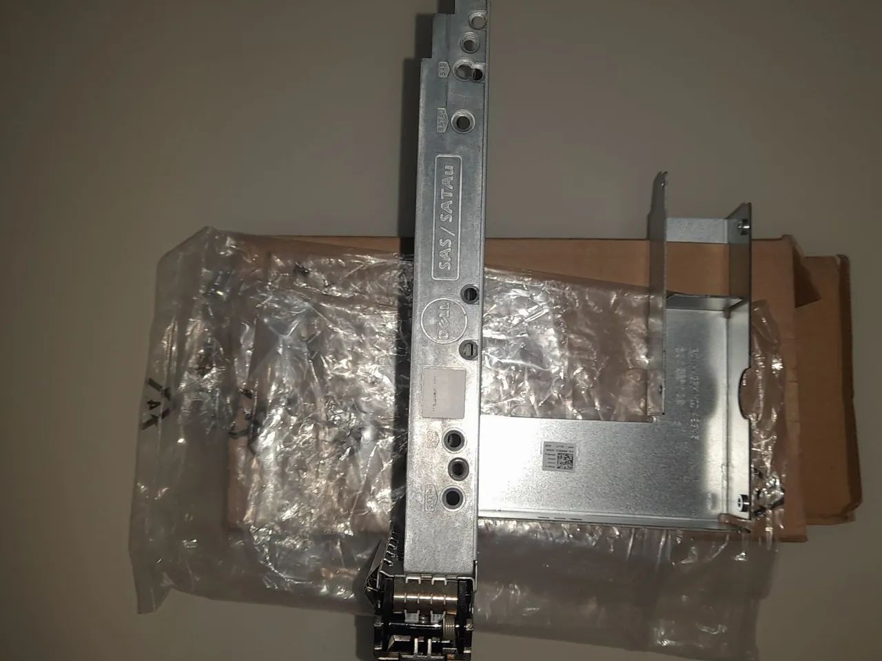 Gaveta para discos SSD, SATA E SAS servidores dell (desktop) - Foto 3