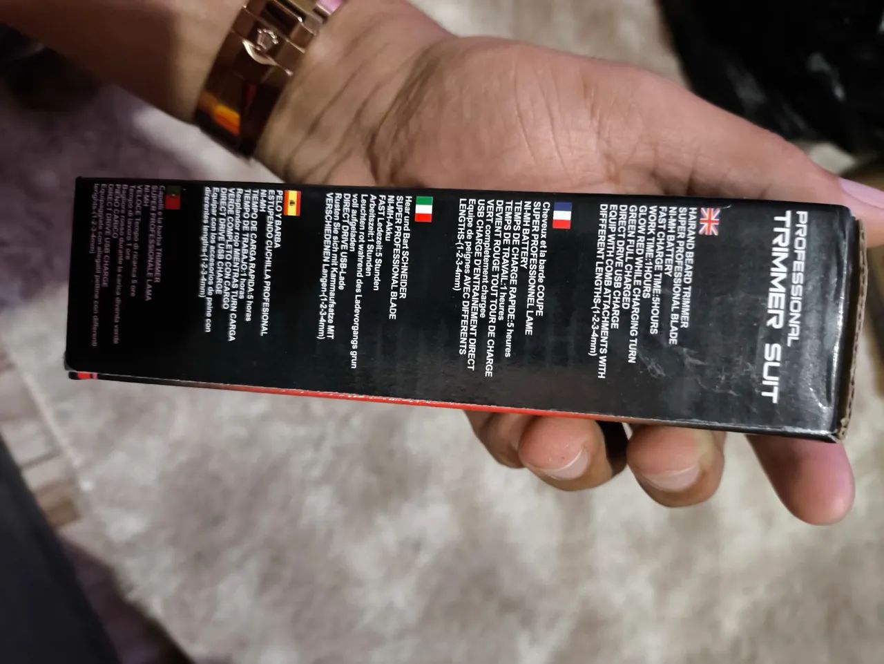 MAQUINA DE CORTAR E BARBEAR  - Foto 2