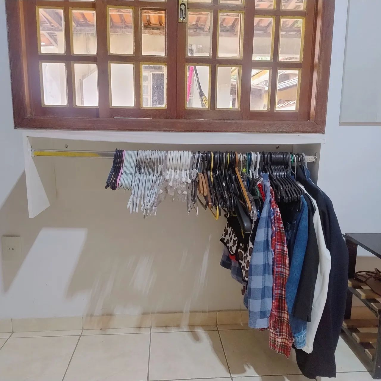 Arars de Parede em MDF com Varão de alumínio  - Foto 5