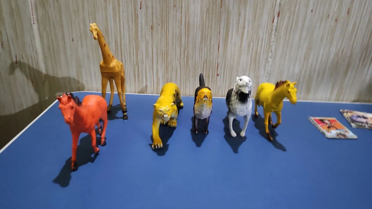 Animais de plástico para brincar - Foto 6