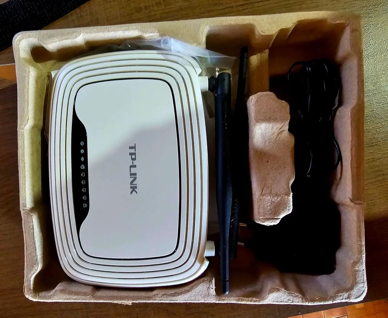 Roteador Wireless TP-Link TL-WR841N  - Foto 3