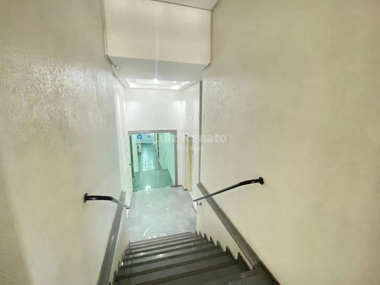 Conjunto de Salas Comerciais para Locação 120m² Bairro Serra - Foto 3