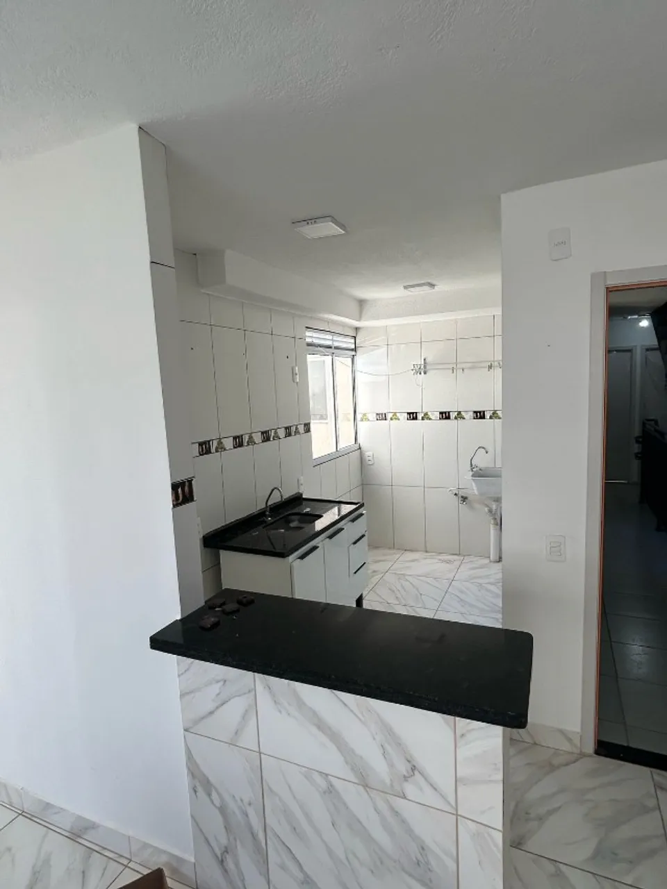 Apartamento no Condomínio Solar Grande Retiro - Goiânia - GO