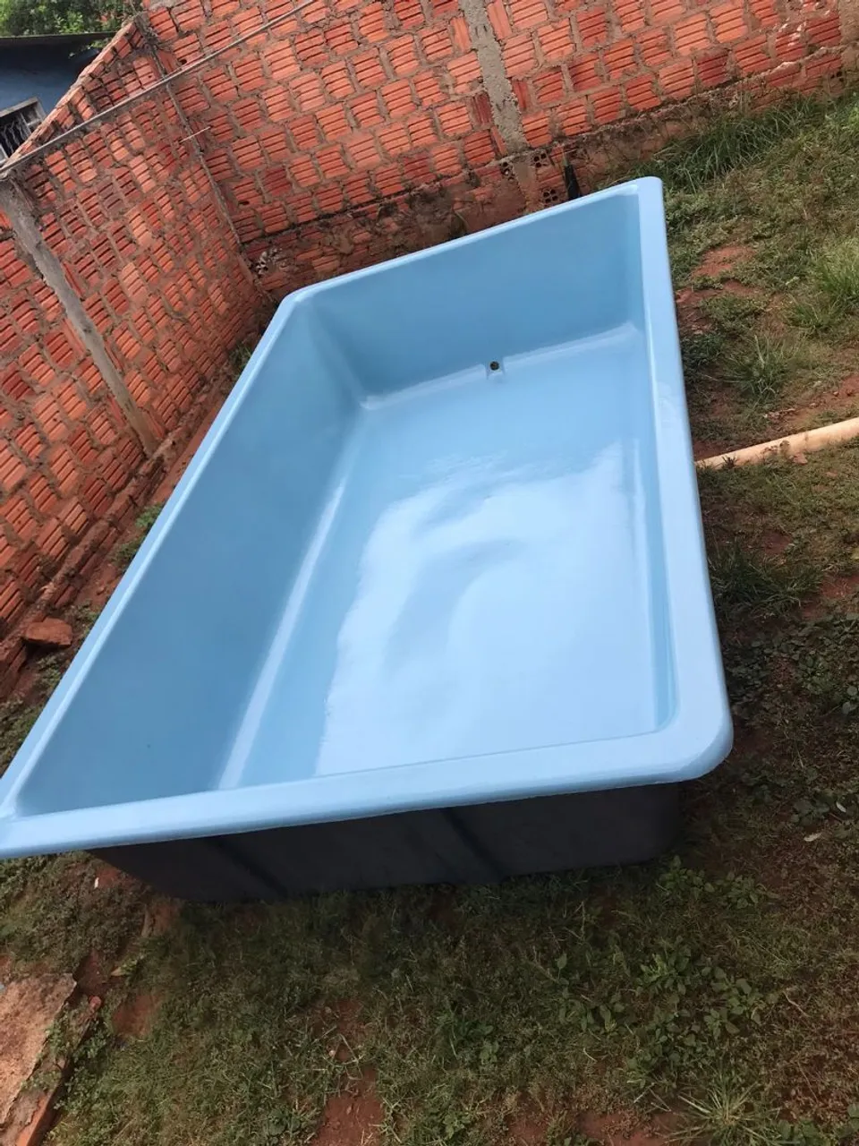 Piscina de Fibra Retangular - Ideal para o seu lazer!