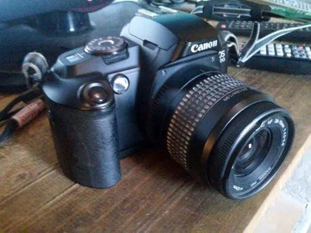 Canon EOS 5000 analógica