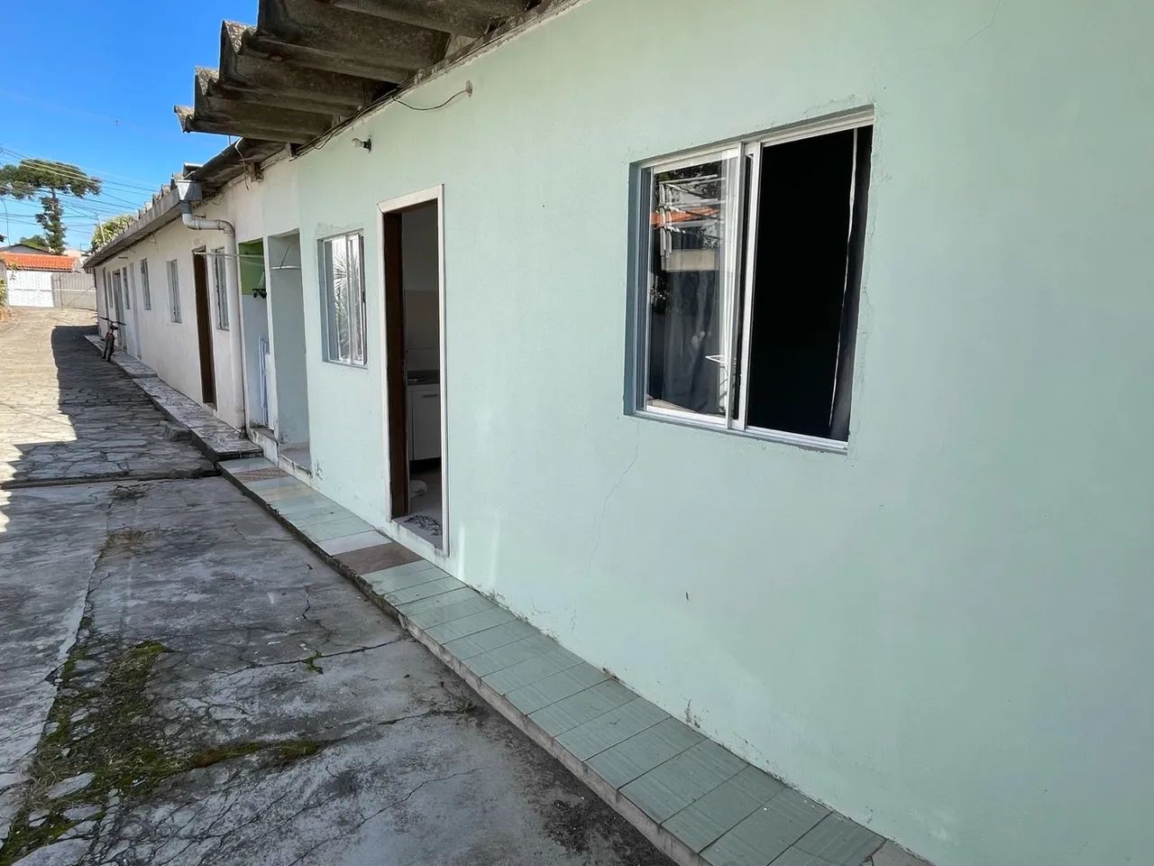 Alugo casa no Capão Raso