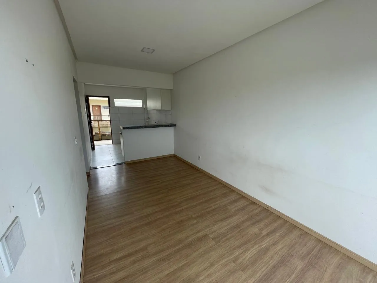 Alugo Apartamento de Dois Quartos na Massagueira