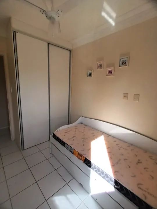 Apartamento 2/4 sendo um suíte com varanda Mobiliado em Cond. Clube  - Foto 8