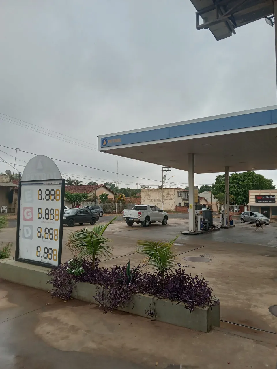 Posto de combustível completo
