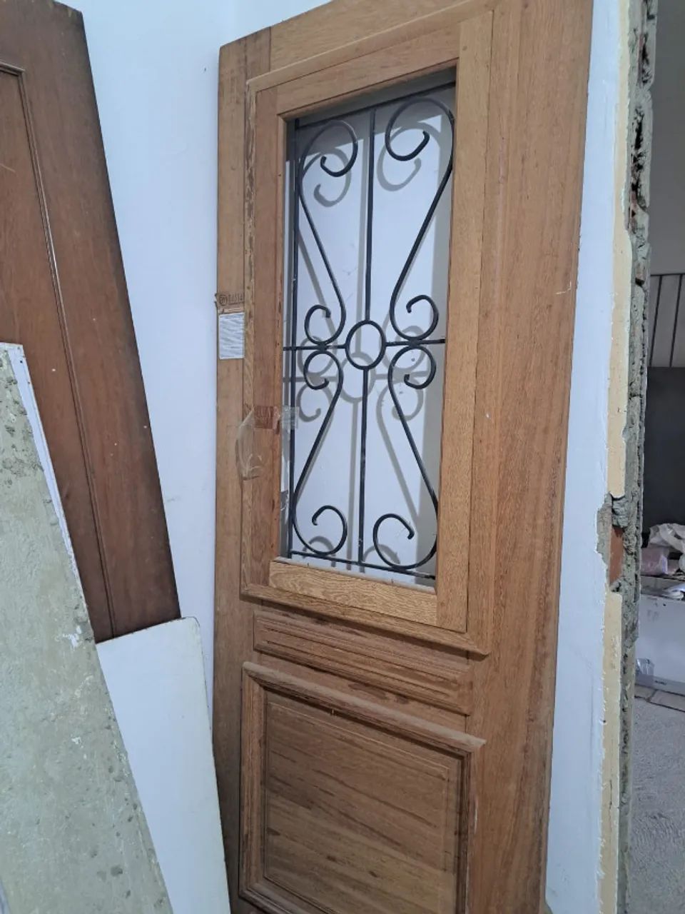 Porta Pampulha Ferro e Madeira Maciça + guarnição - Foto 4