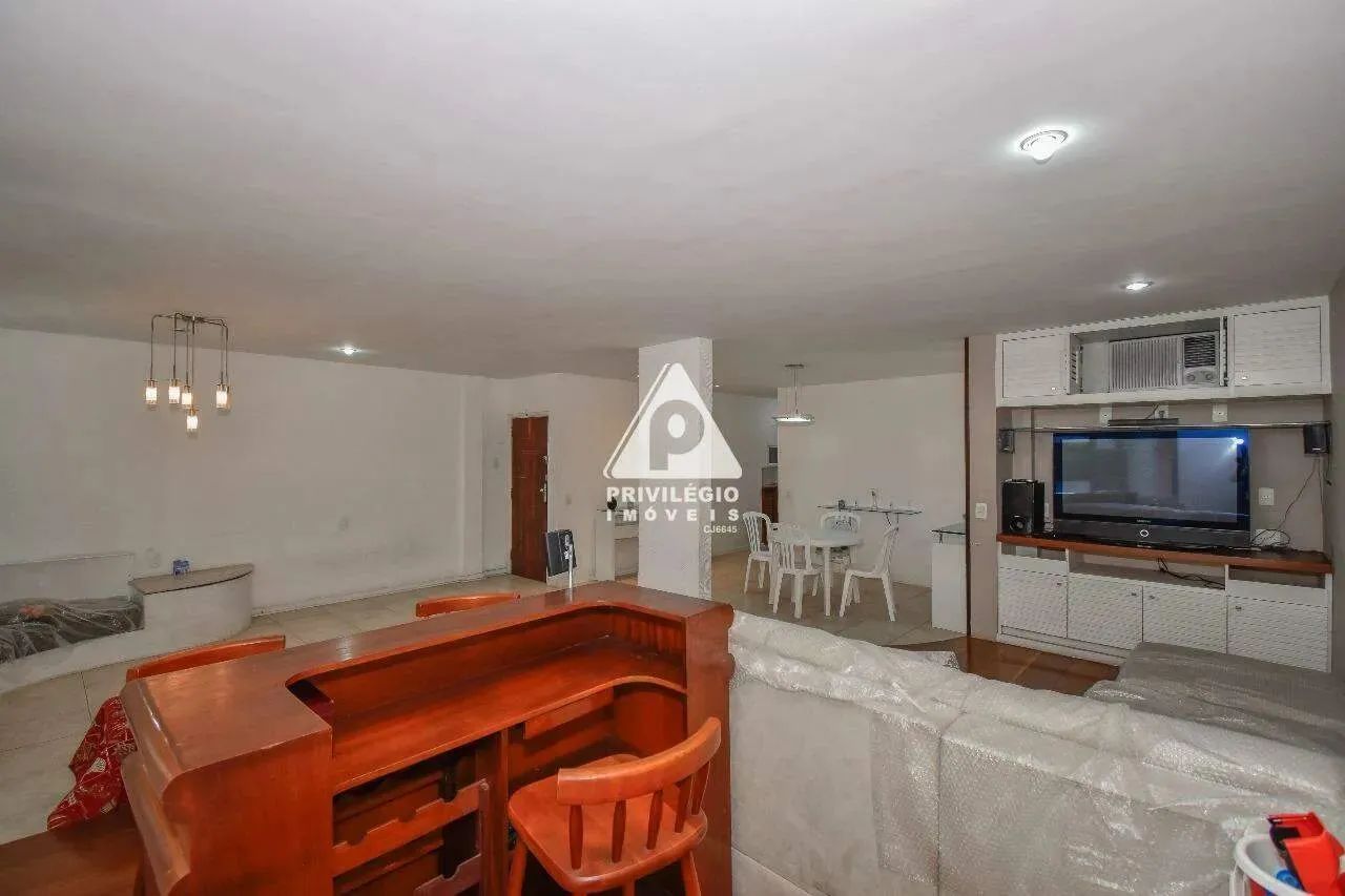 Apartamento Duplex em Ipanema: 3 Quartos, Suíte, Dependência e Sala Ampla - Foto 4