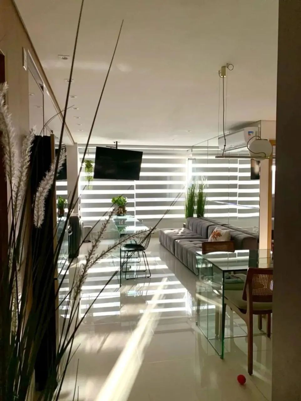 Alugo Apartamento 2 Suítes 66m2 2 Vagas Mobiliado e Decorado Setor Bueno - Goiânia - GO