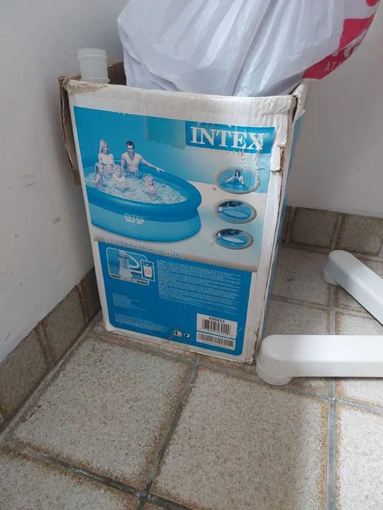 Piscina Inflável Intex Easy Set 3.05m x 76cm - Foto 4