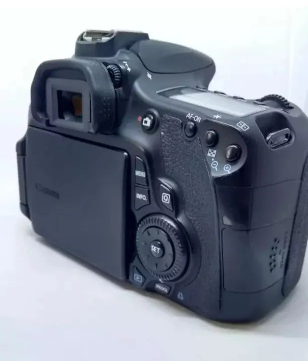 CANON EOS 60D + LENTE YONGNUO 50MM F1.8 - Foto 4