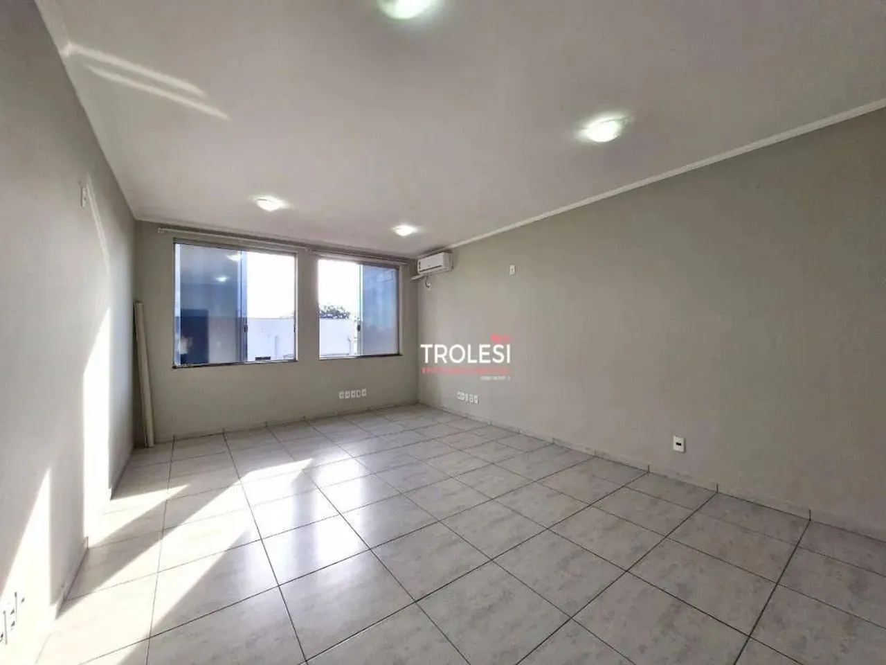 Sala Comercial para locação, Centro, Jaguariúna - SA0002.