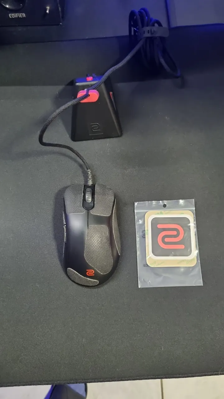 Mouse Gamer Zowie EC1-C + Acessórios