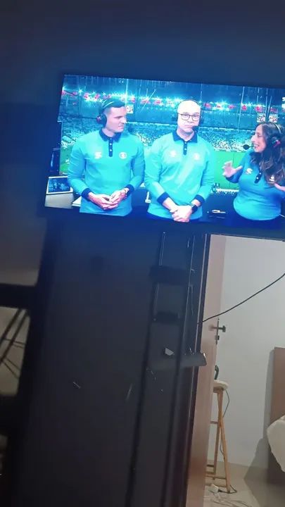 Suporte tv móvel. - Foto 3