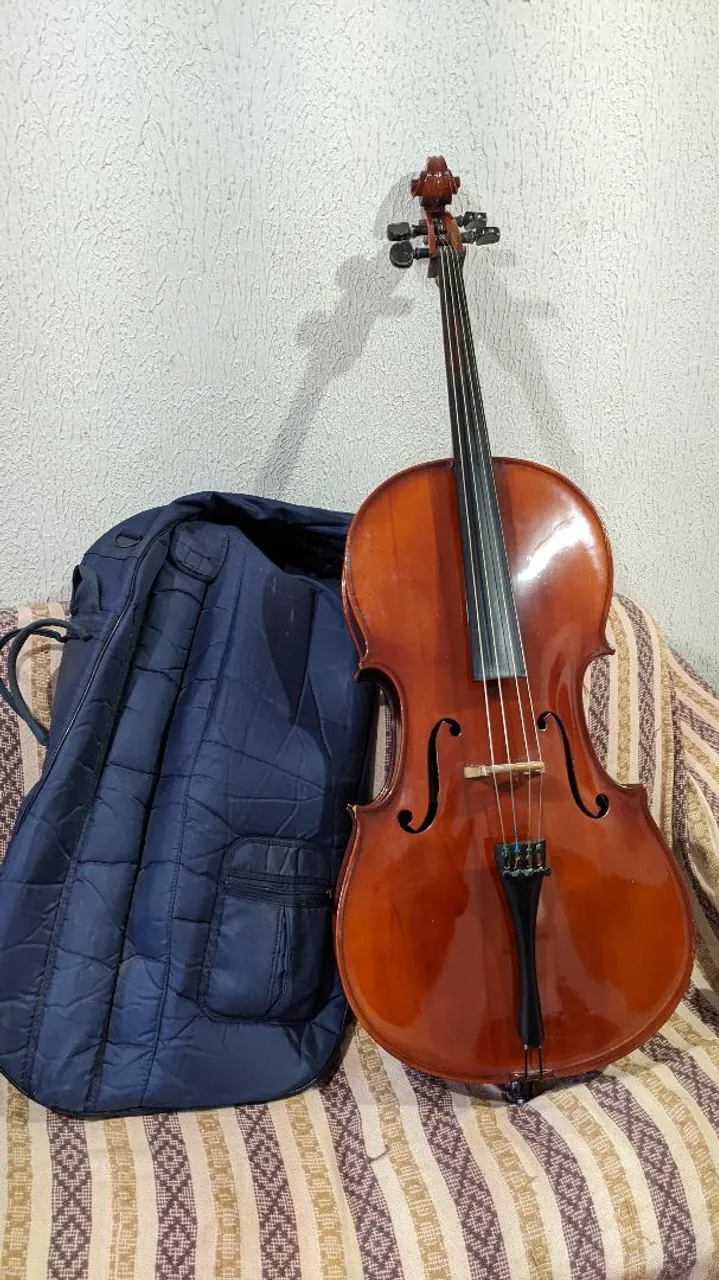 Violoncelo 4 /4 - Instrumento Musical