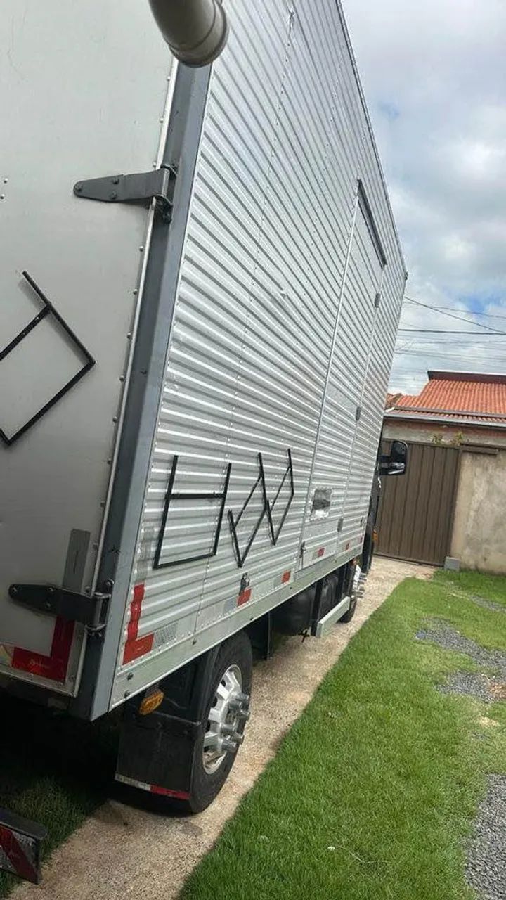 Vokswagen Delivery Express Baú Ano: 2020 - Foto 3