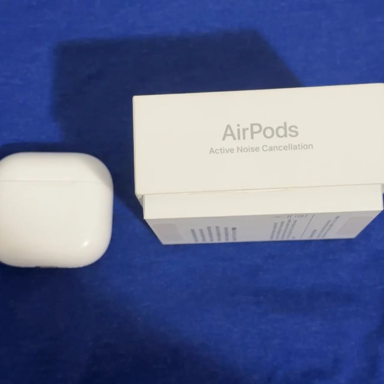 AirPods 4 (com Cancelamento Ativo de Ruído) - Foto 2