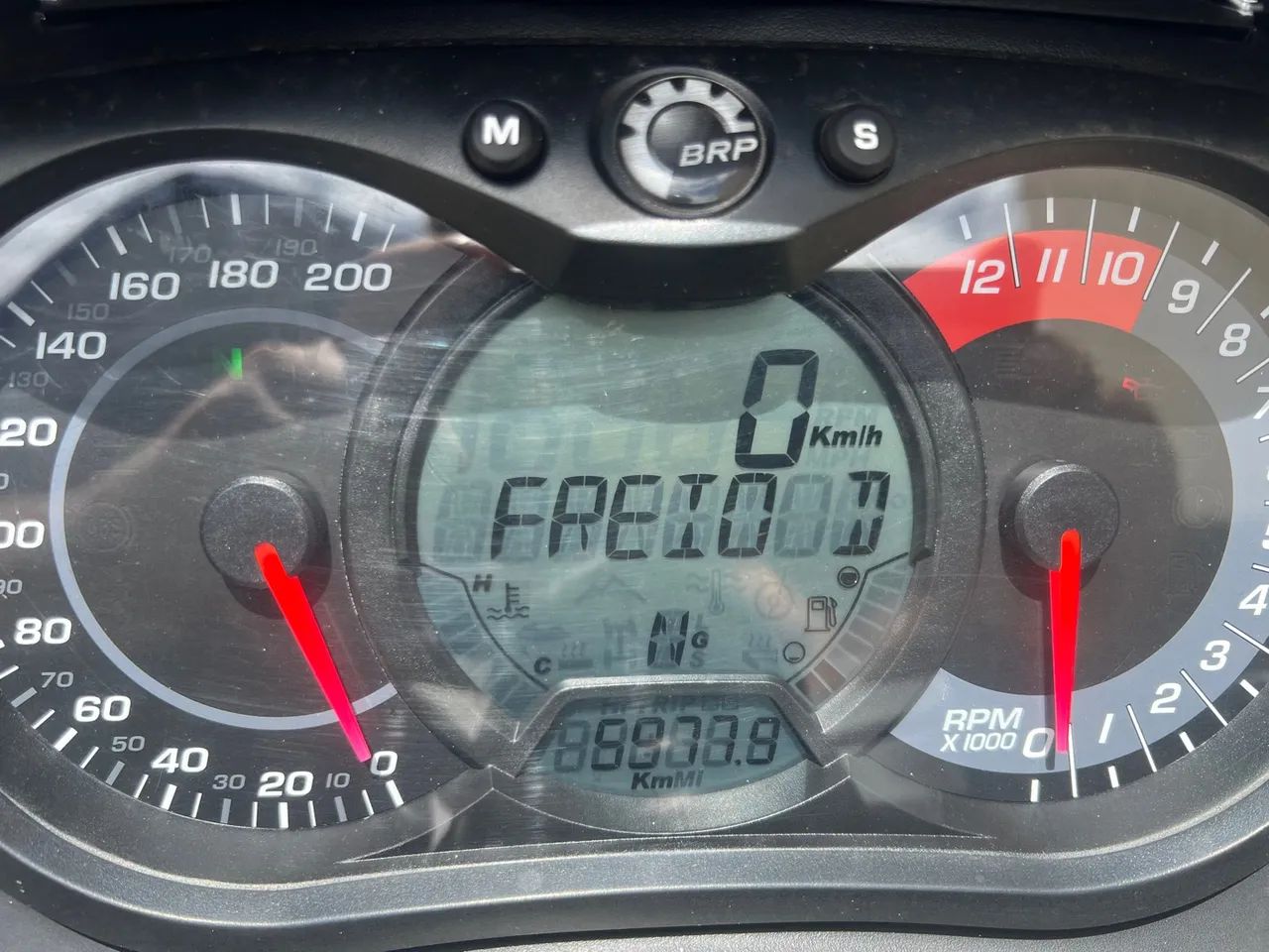 BRP CAN AM SPYDER RSS 2011 AUTOMÁTICO APENAS 6 MIL KM RARIDADE  - Foto 5