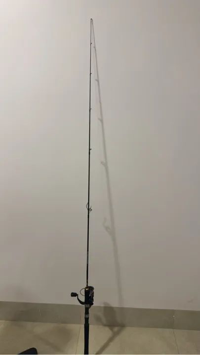 Vendo vara com molinete ZERA