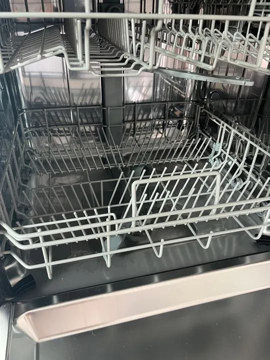 Lava-louças em ótimo estado!