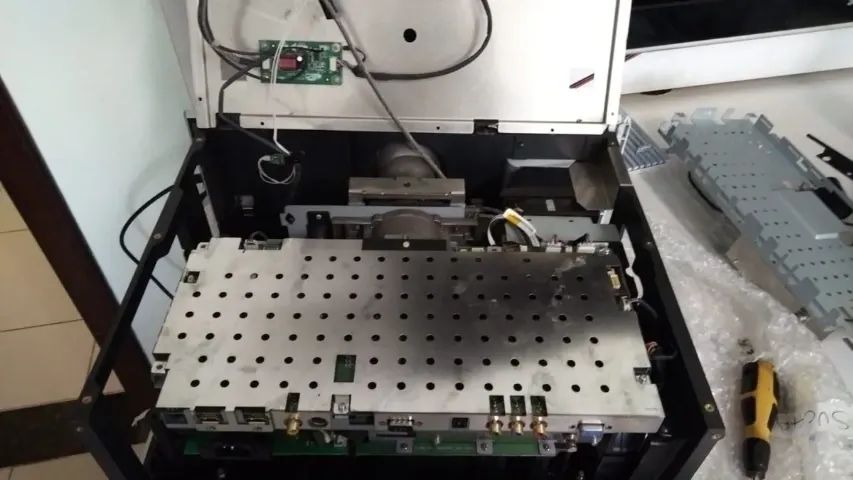 Peças Reposição Para Projetor Sim2 Cristal35 Ler A Descrição (Usado)