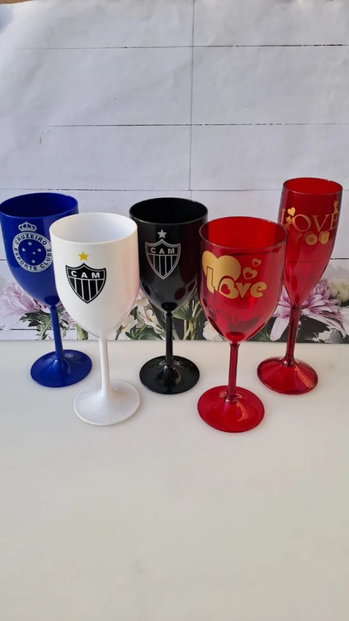 Taças, copos, canecas, para vinho, chopp, espumante, lembrança, personalizadas ou lisas