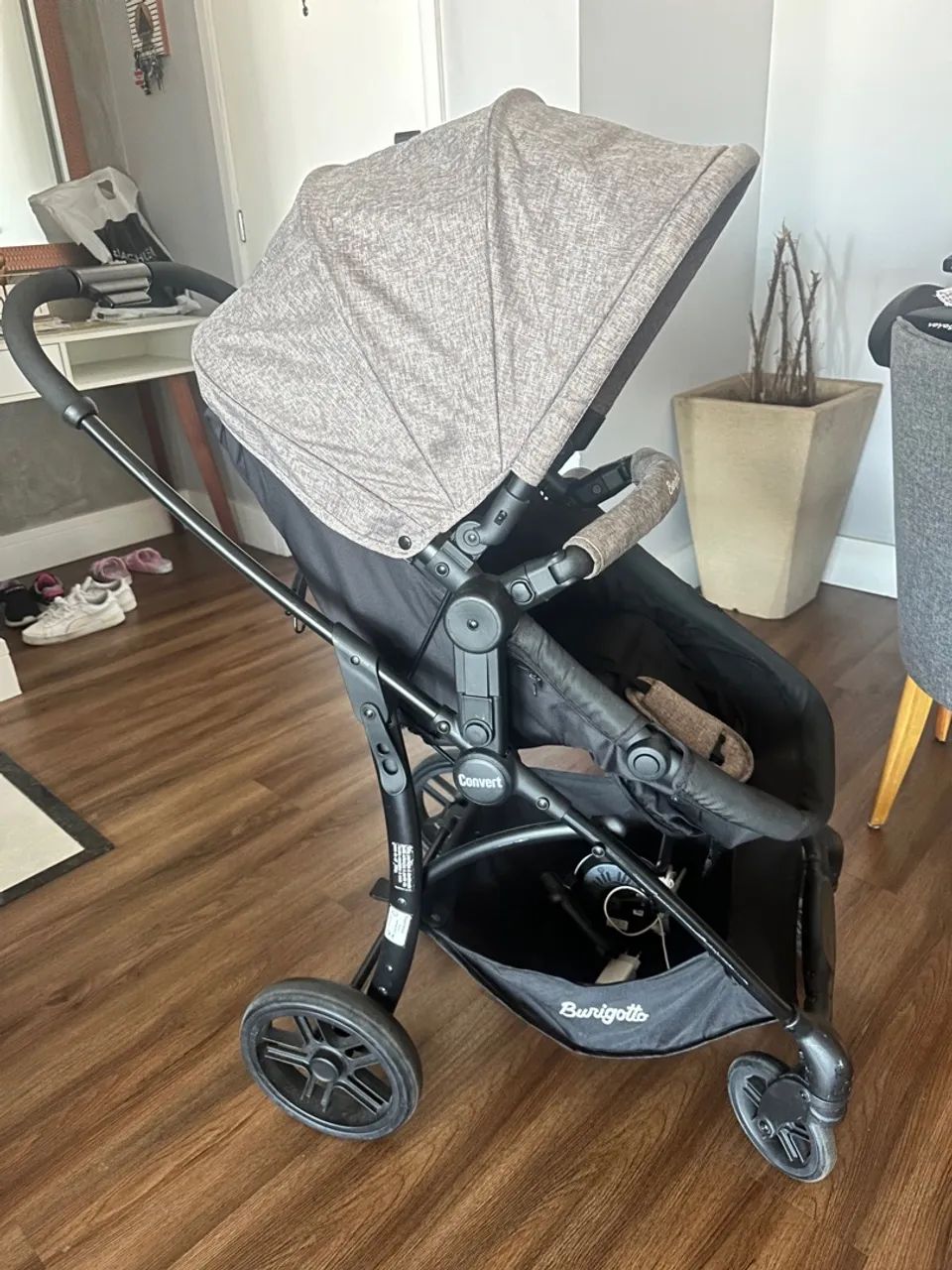 Conjunto Carrinho De Bebê Convert + Bebê Conforto + Base - Burigotto