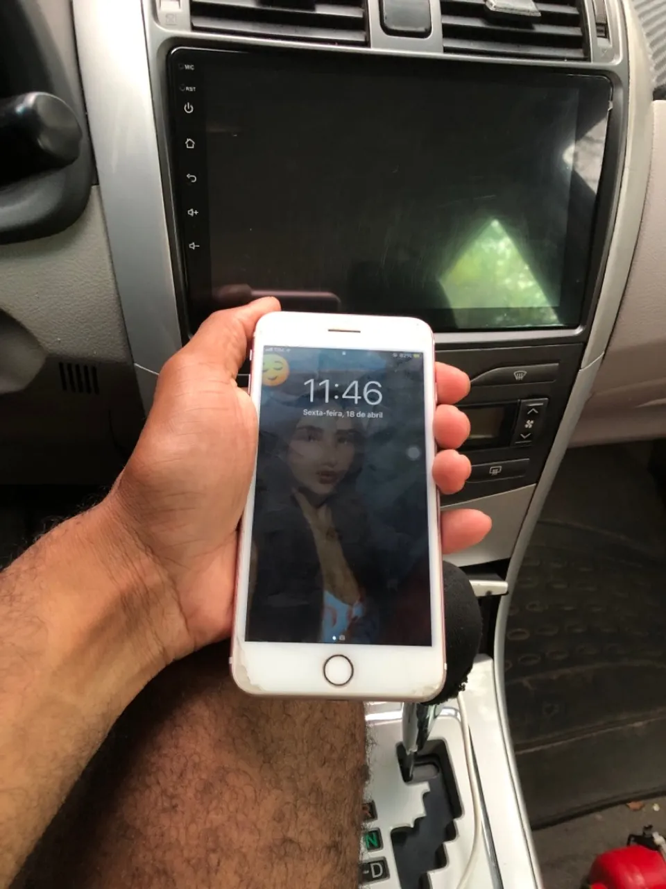 Vendo este iPhone 7 Plus em ótimas condições