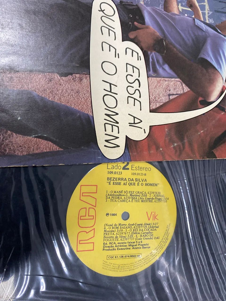 Lp disco de Vinil Bezerra da Silva  seminovo - Foto 3