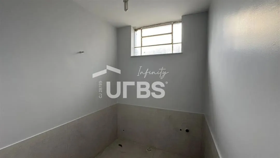 0 - Casa 5 quartos, sendo 1 suíte