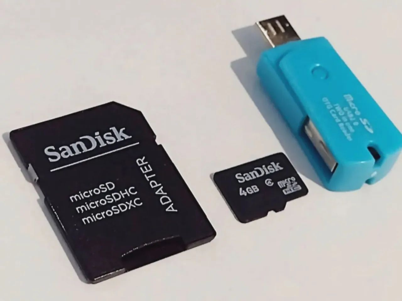 Cartão SD 4gb + adpatdor 