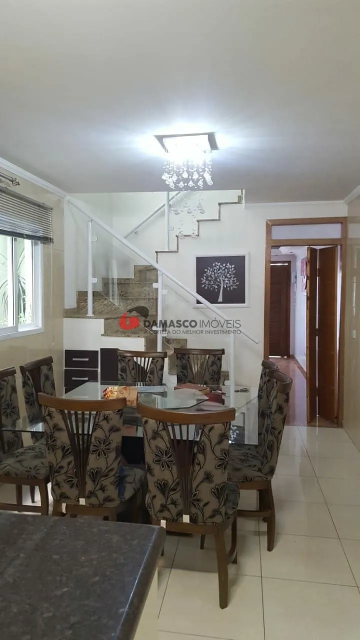 Sobrado à venda 3 Quartos, 1 Suite, 5 Vagas, 256M², Vila Alpina, São Paulo - SP