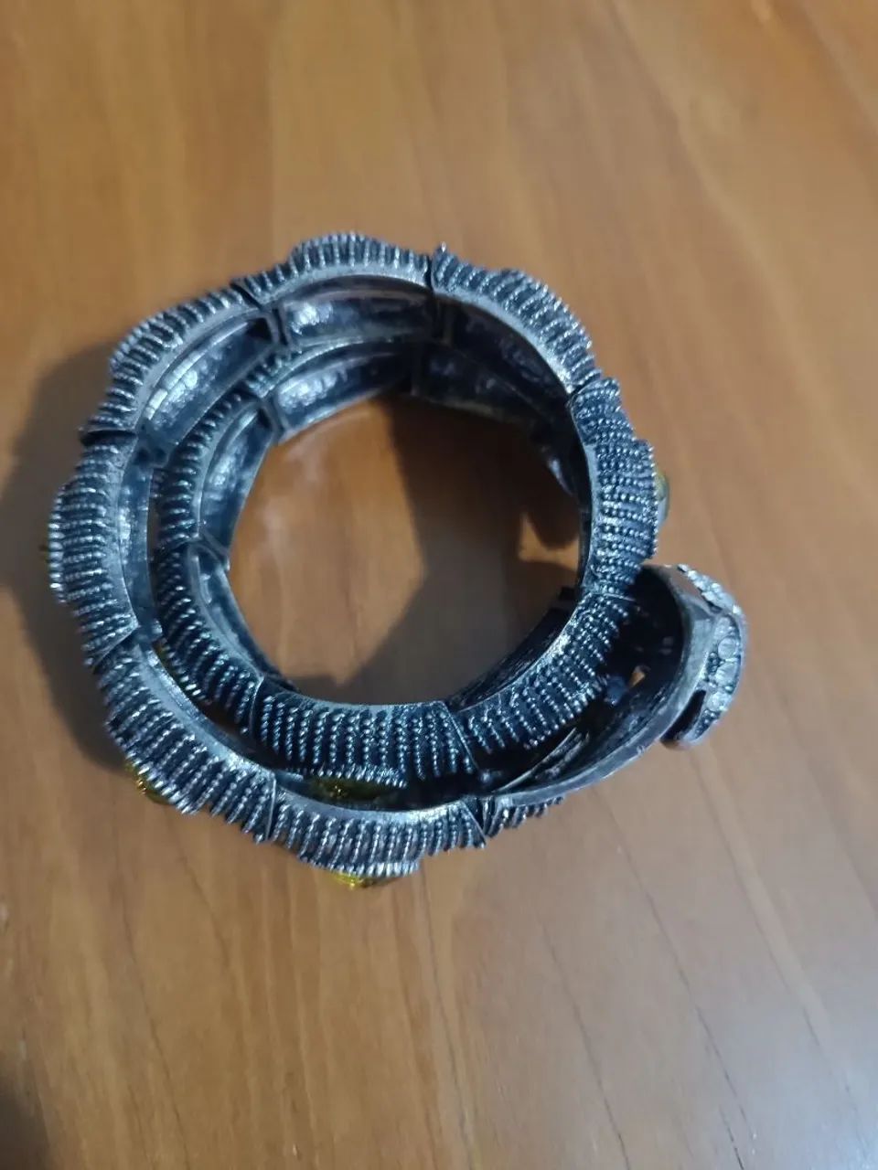 Pulseira Cobra Dourada com Strass - Foto 4