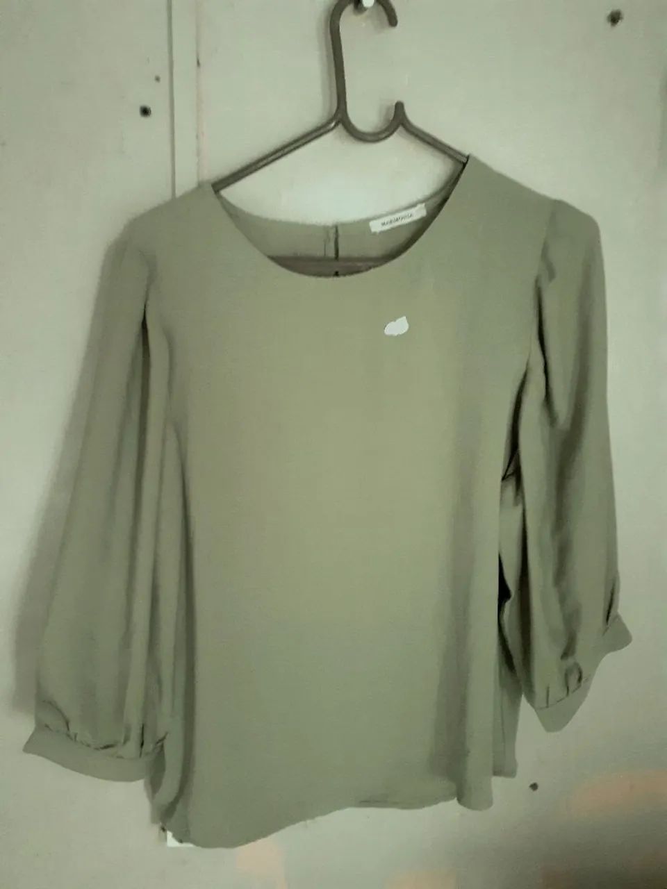 Blusa Verde Manga Longa Elegante