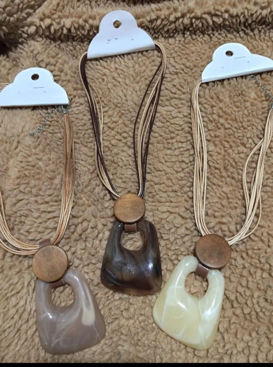 Colares cores variadas  - Foto 3