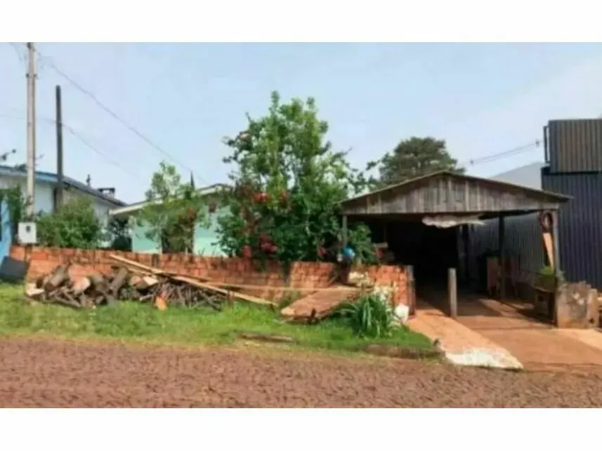 Casa em Leilão - Bom Pastor - Quedas do Iguaçu - PR